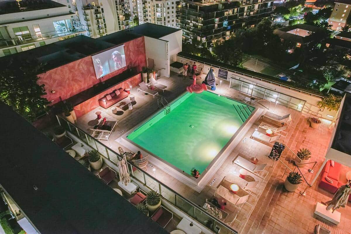 Novotel Miami Brickell movie by the pool