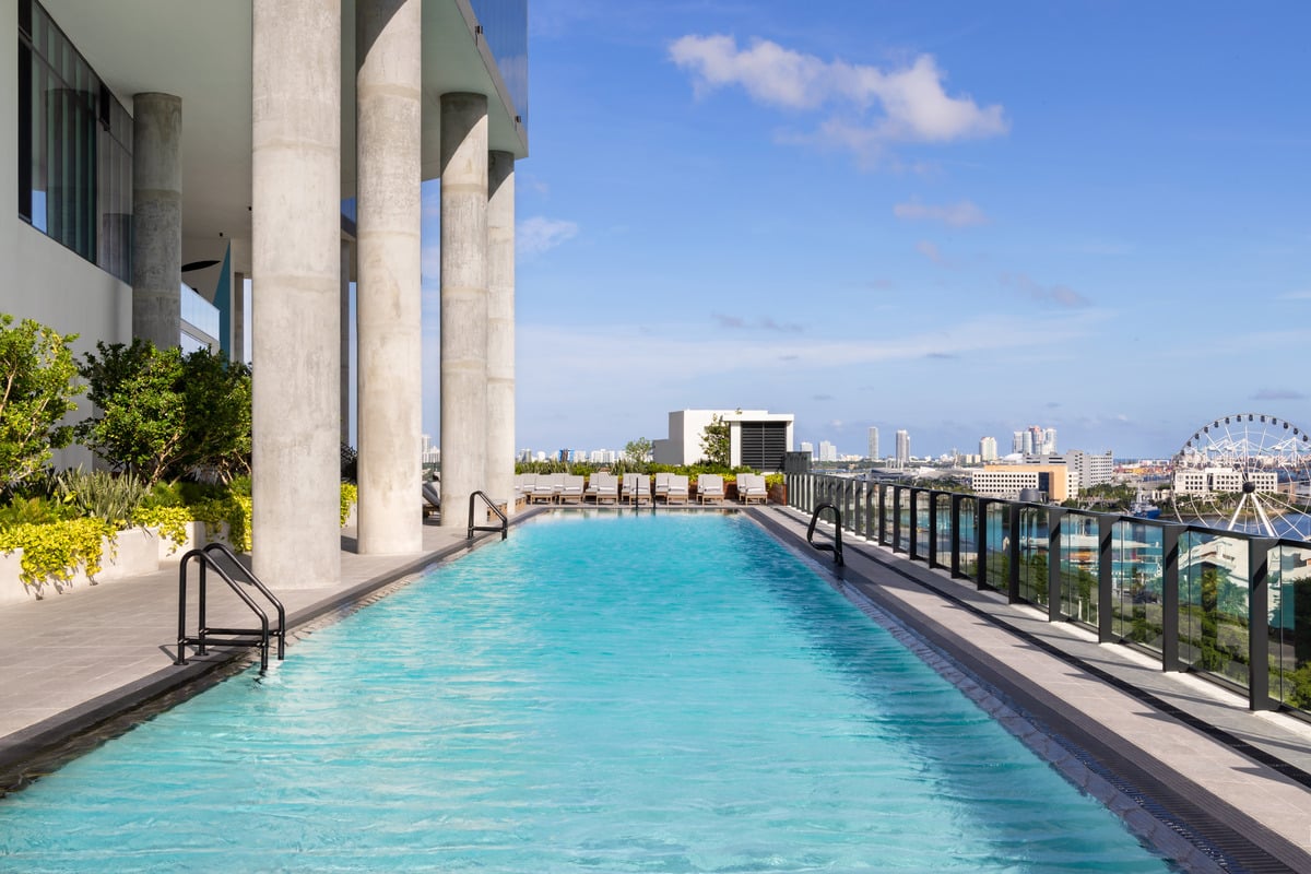 Elser Miami pool
